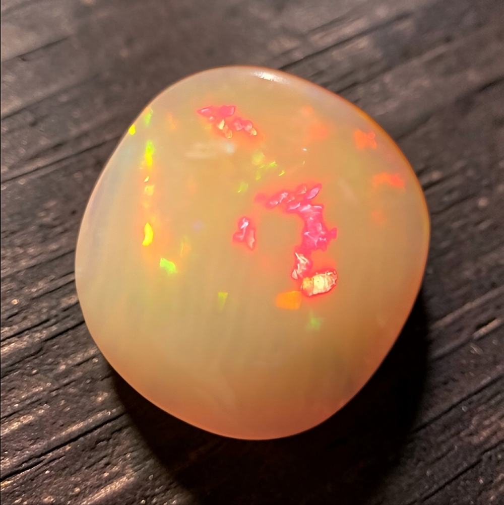 💥Ethiopian Welo Opal Cab! Ready For Jewelry!